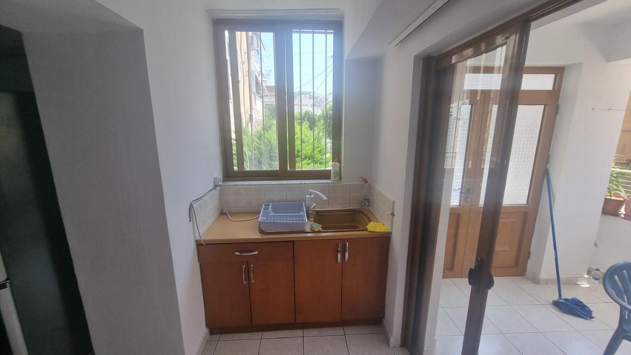 Teemo'S Apartments Sarandë Exterior foto